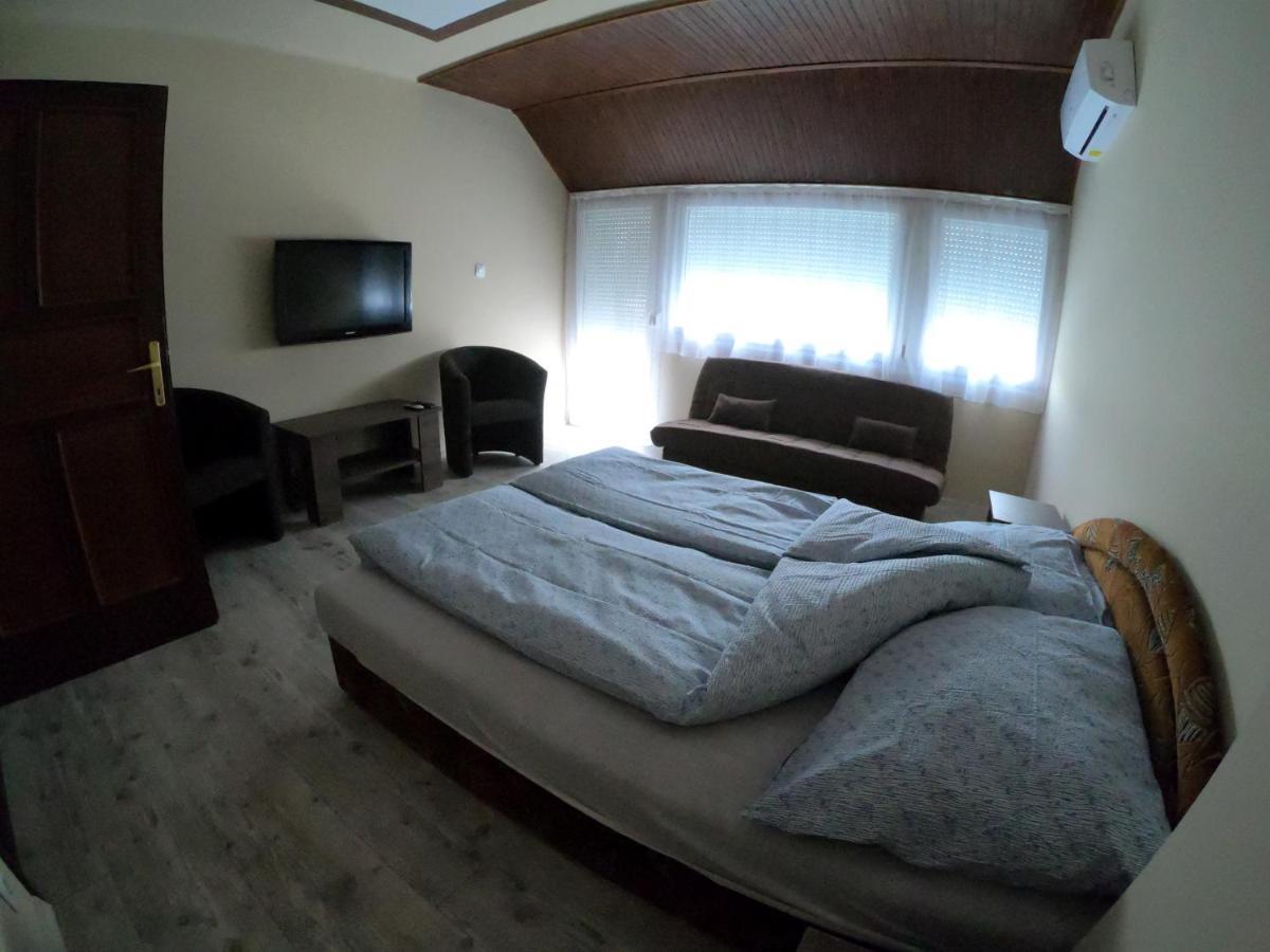 Dami Apartman Hajdúszoboszló Esterno foto