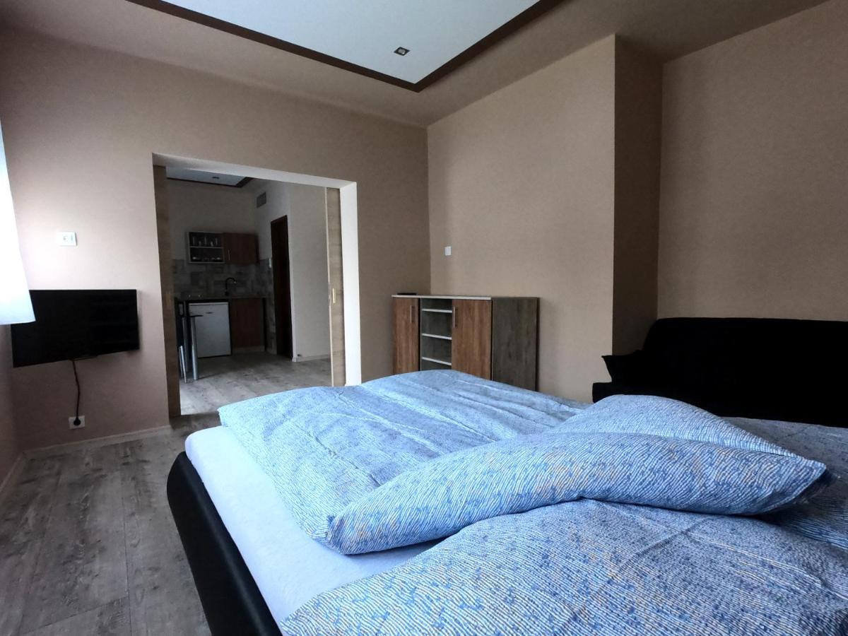 Dami Apartman Hajdúszoboszló Esterno foto