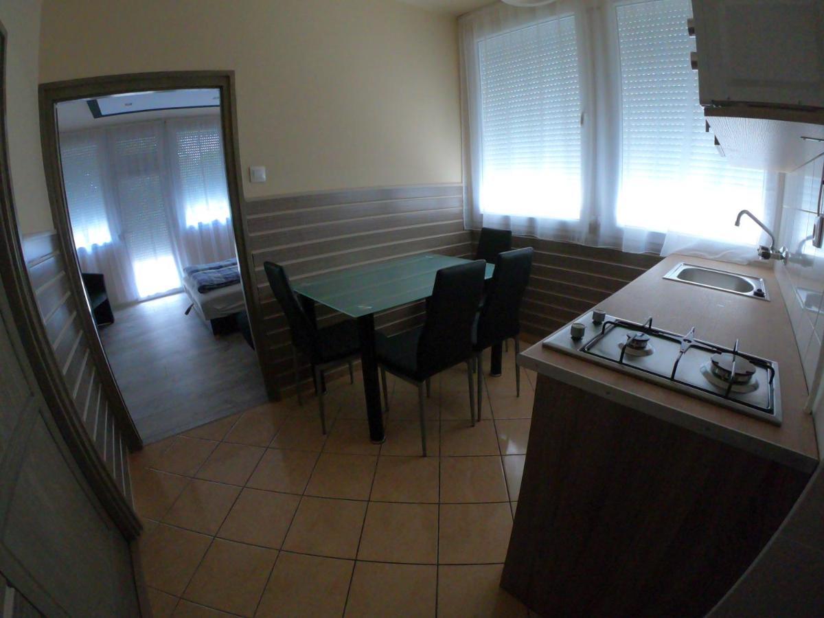 Dami Apartman Hajdúszoboszló Esterno foto