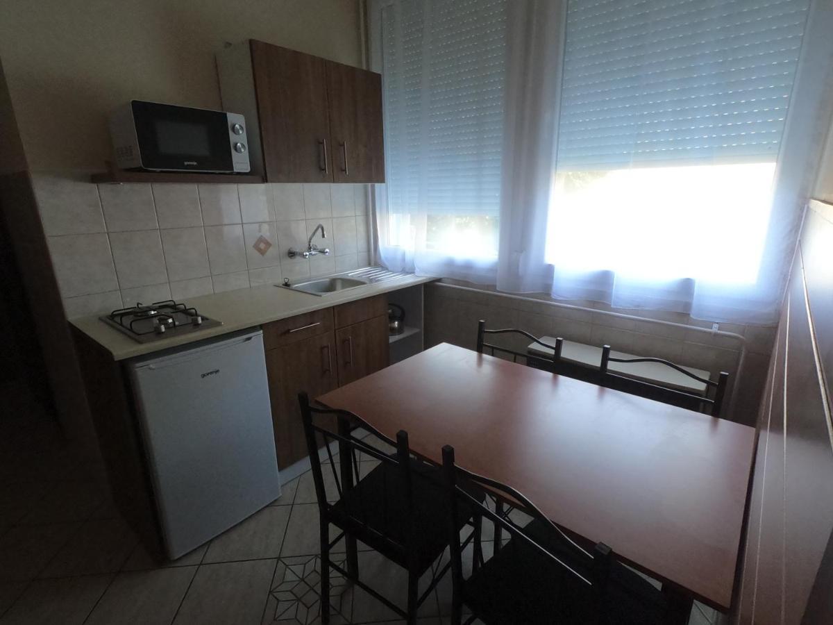 Dami Apartman Hajdúszoboszló Esterno foto