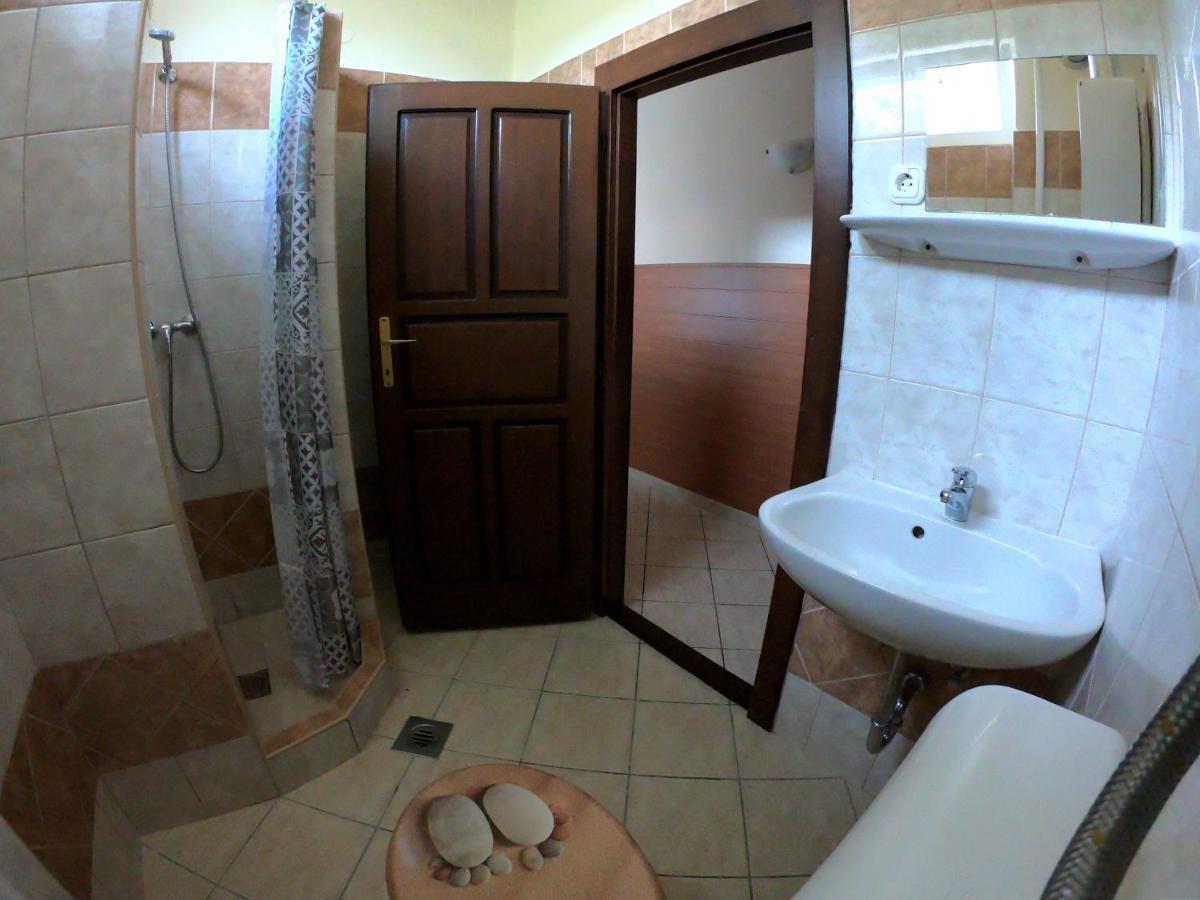 Dami Apartman Hajdúszoboszló Esterno foto